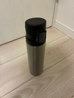 K*g様 ワンタッチ式 ステンレスボトル 500ml 保温保冷 シンプルデザイン