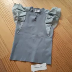 LILY BROWN フリルノースリーブトップス 新品！