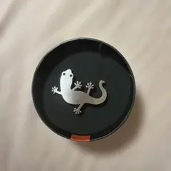 Allegria Designs ヤモリ ピンバッジ