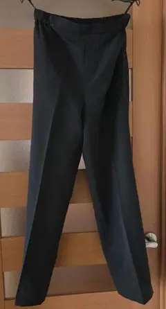 ブラックパンツ Lサイズ