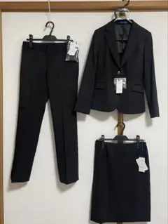 【新品】LES MUESリクルートスーツ 、上下セット、パンツ、スカート