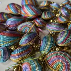 大量！手作りはまぐりカラフル刺繍チャームセット50点まとめて