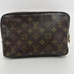 Item thumbnail for item dc3477d4-54f7-4fb5-b88e-e5a2d3def805