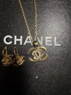CHANEL CCロゴ ネックレス ピアスセットノベルティ