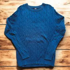 ユニクロ ケーブルニット M