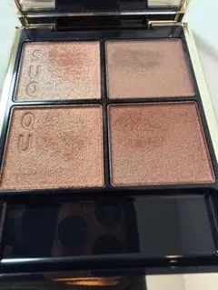 SUQQU シグニチャーカラーアイズ　02 陽光色