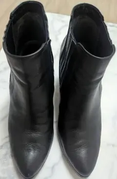 値下げ⬇モードエジャコモ　サイドゴアショートブーツ黒【24cm】