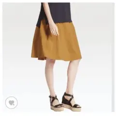 UNIQLO ドライストレッチタックスカート 黄色 Mサイズ　ウエストゴム