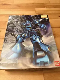 バンダイ MG 1/100 MS-18E ケンプファー