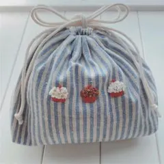 専用です✤handmade✤刺繍巾着 みっつ並んだよmuffin♪ マフィン
