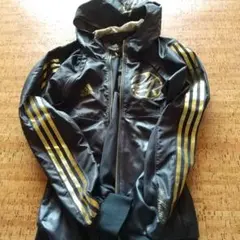 adidas ブラック/ゴールド ジャケット ジャージ
