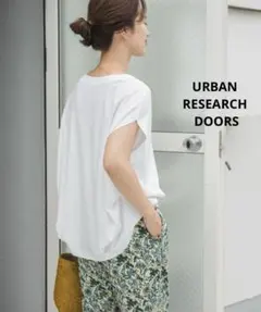 コットンバックタックフレンチプルオーバー ¥6,600 DOORS