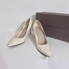ヒール パンプス