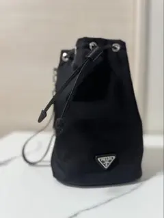 PRADA ブラック ドローストリングバッグ
