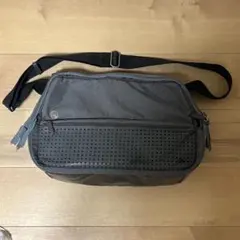 abrAsus（アブラサス）ひらくPCバッグ Evernoteコラボモデル