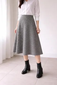 ZARA 千鳥格子 フレアスカート M モノトーンのサムネイル