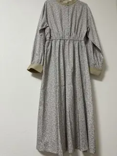 Item thumbnail for item 69b3f5cf-1f79-4c92-8d8c-8230339eee50