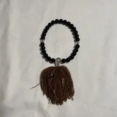 黒いフリンジ付き数珠