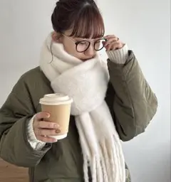 Item thumbnail for item 7f5b1956-bcbd-4b81-bcaa-4176c1099afe