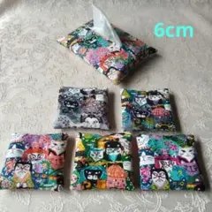 ミニ座布団と ポケットティッシュカバー