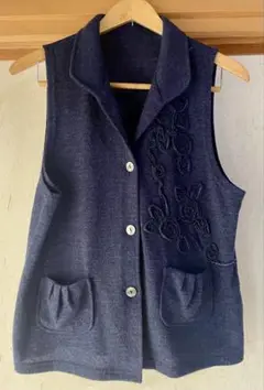 Gracia グラシア ニット ベスト 紺色 レディース 婦人服 秋 冬 値下げ