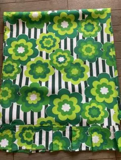 昭和レトロ花柄カーテン