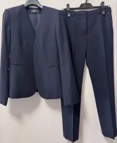 【美品】Theory ネイビー パンツスーツ　サイズ4