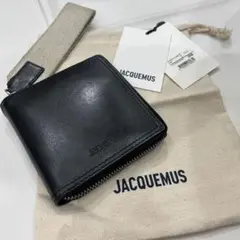JACQUEMUS ブラックレザー二つ折り財布