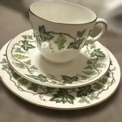 【希少】ウェッジウッド　ストロベリーヒル　トリオ　ビンテージ 希少】ウェッジウッド ストロベリーヒル トリオ ビンテージ - メルカリ