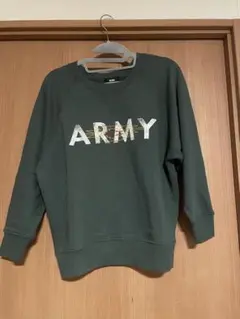 ロデオクラウンズ　可愛いグリーンのスウェット　moussy購入