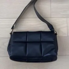 Item thumbnail for item d2493d6a-dc6b-419e-a0a3-59456d1f3d5d