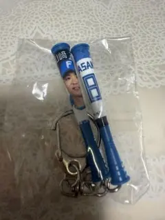 北海道日本ハムファイターズ　応援バットキーホルダー　山崎福也選手　ガチャガチャ