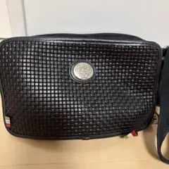 (売り切り)Orobianco ショルダーバッグ メッシュ ブラック(金額交渉可のサムネイル