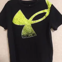 Under Armour ブラック Tシャツ140cm