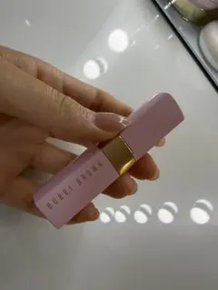 BOBBI BROWN ピンク リップスティックのサムネイル