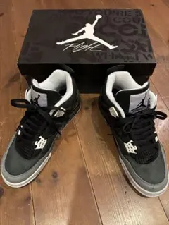 Nike Air Jordan 4 Retro 