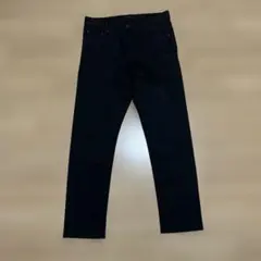 UNIQLO ブラック デニム　スリムフィット　ジーンズ