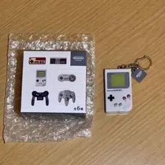 ニンテンドーミュージアム　キーホルダー　ゲームボーイ