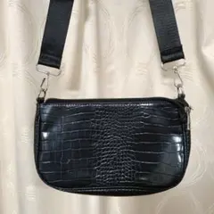 クロコダイル調 ショルダーバッグ ブラックのサムネイル