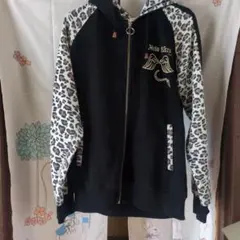 Hello Kitty ヒョウ柄パーカー L
