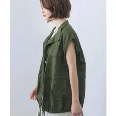 レトロガール オリーブ色 カーキ ミニタリーベスト