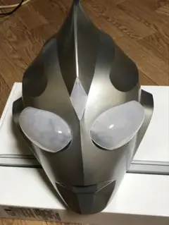 ウルトラマン ヘルメット ライト付き
