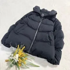 【ユニクロ】UNIQLO シームレスダウンパーカー ジャケット ブラック M ●