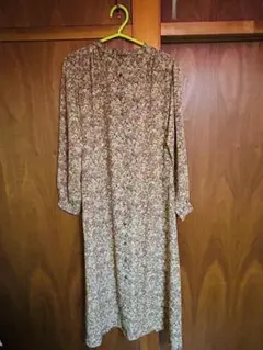 niko and... ワンピース　シアー素材/小花柄