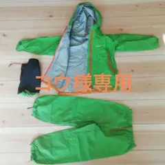 mont-bell緑色防水ジャケットとパンツセットモンベル