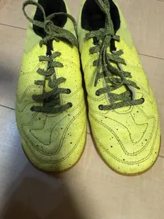 adidas 室内シューズ22.5 黄色