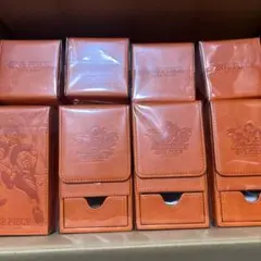 ワンピースカード　デッキ　レザーカードケース3rd anniversary 8個