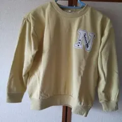 イエロー N刺繍 長袖トレーナー