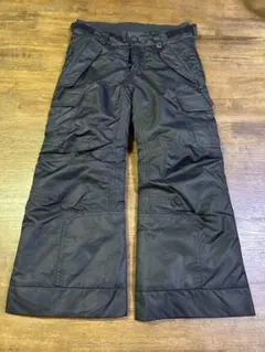 686 シックスエイトシックス　キッズ　スノーボードウェア　スキーウェア