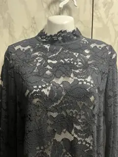 美品　ストラスブルゴ　レース ハイネック ブラウス